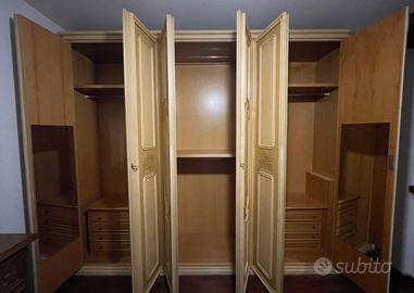 Armadio a 6 ante in stile Veneziano