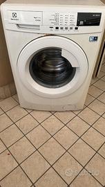 Lavatrice Electrolux Rex Line FLEXCARE