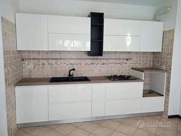 Cucina lineare