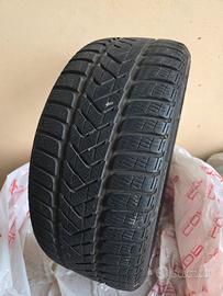Gomme termiche 235 35 19 Pirelli Sottozero