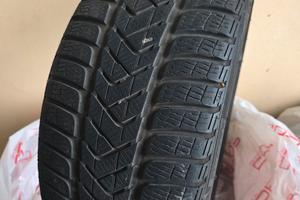 Gomme termiche 235 35 19 Pirelli Sottozero