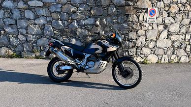 Honda Africa Twin 750