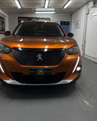 Peugeot 2008 BlueHDi 130 S&S EAT8 Allure