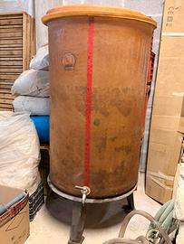Serbatoio in vetroresina da 6 quintali con rubinet