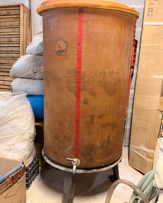 Serbatoio in vetroresina da 6 quintali con rubinet