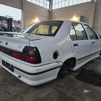 Renault 19 1.8 16v restyling 1992-96 per ricambi 