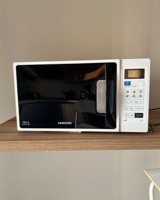 Microonde Samsung GE73A
