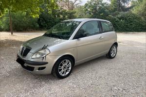 Lancia Ypsilon 1.3 Multijet 16V Argento