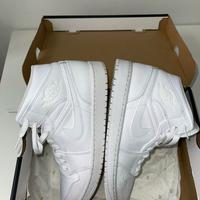 NUOVE CON SCATOLA Scarpe N. 43 - NIKE AIR JORDAN