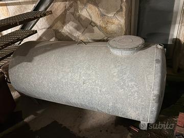 Serbatoio zincato nuovo 500lt