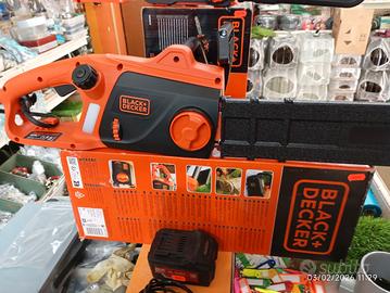 elettrosega 2200 watt Lama 45 Black & Decker