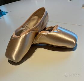 Scarpe da punta Bloch