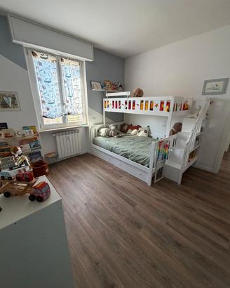 letto a castello con gradoni 