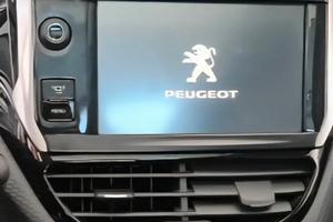 Autoradio display e lett. cd Peugeot 208 anno 2014