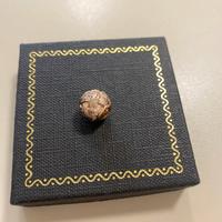 Charm Pandora con pavè