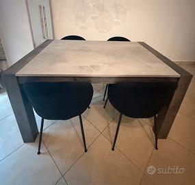 Tavolo allungabile effetto cemento