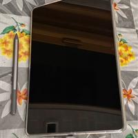 tablet Lenovo 256 GB con Sim