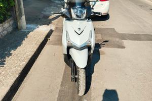 SYM HD 300