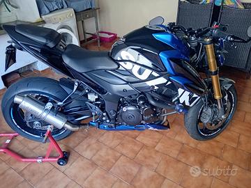 SUZUKI GSX-S 750 2017 SOLO 20000 KM
