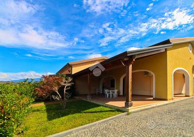 VILLA SINGOLA A ASCEA