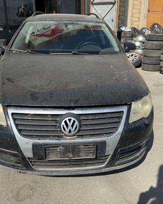 Ricambi Volkswagen Passat Variant 2.0 TDI 140cv de