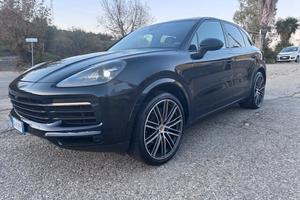 Porsche Cayenne 3.0 V6 340cv