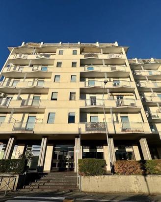 Appartamento di 65 m² con 3 locali e box auto a Vi