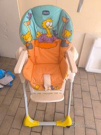 Seggiolone e fasciatoio