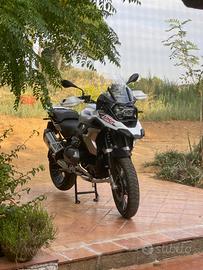 R 1250 Gs  . 2023