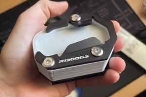 BASE CAVALLETTO LATERALE BMW GS 1300 PIASTRA