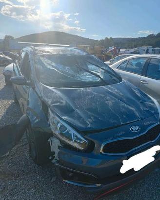 pezzi di ricambio kia ceed sw 2016