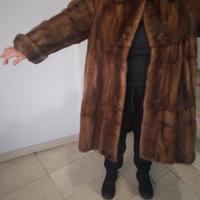 pelliccia visone femmina selvaggio  