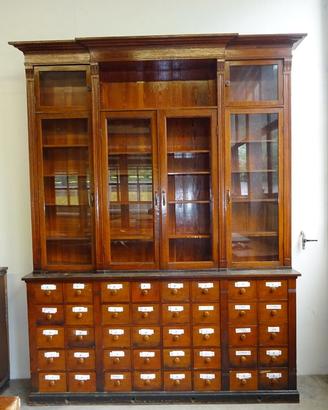 Libreria cassettiera da farmacia antica