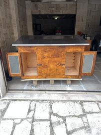 Cuccia per cani in legno marino con tetto inox 