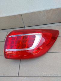 Fanale Poster. DX Kia Sportage 3° Serie  R924023W0