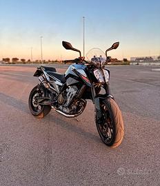 KTM Duke 790 - 105cv