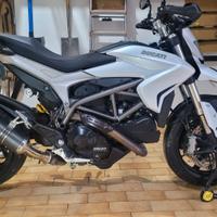 Ducati Hyperstrada/Hypermotard 821
