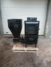 caldaia a pellet e legna onnivora 