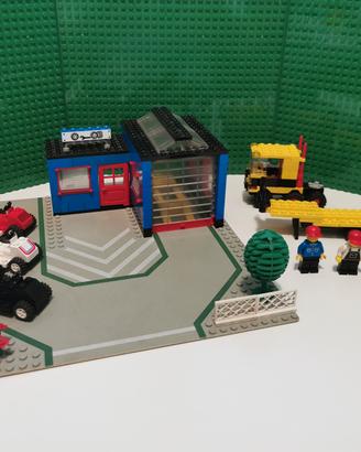 Set Lego City 1966 - Negozio di riparazione auto