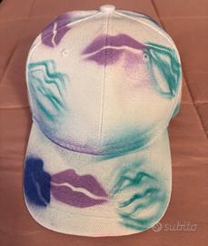 Cappellino con visiera