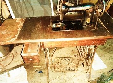macchina per cucire Singer vintage 