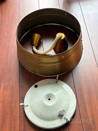 Lampadario vintage con paralume in ottone