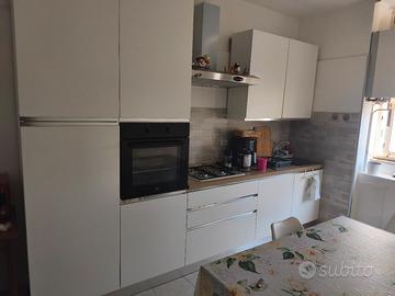 Cucina 330 cm