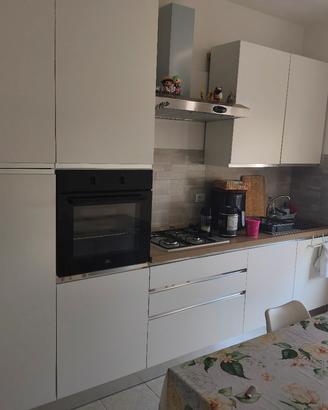 Cucina 330 cm