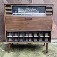 Mobile radio giradischi vintage Grundig