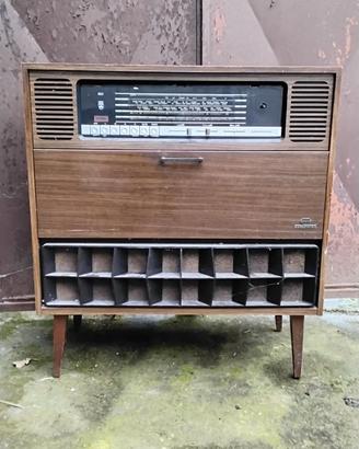 Mobile radio giradischi vintage Grundig