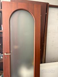 Porta legno con vetro