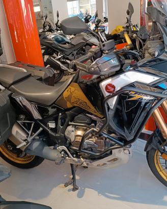 Africa Twin ADV SPORT DCT TRAVEL