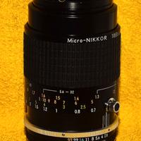 Nikon Nikkor AI-S 2,8/105mm Macro