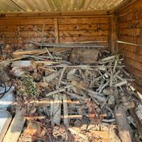 Legna secca in blocco